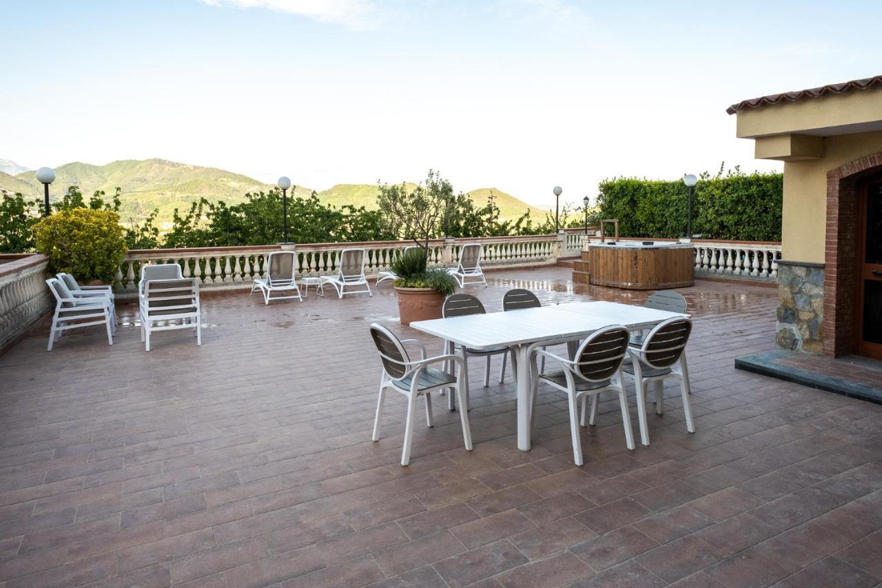 Villa Marina Cava deʼ Tirreni Εξωτερικό φωτογραφία